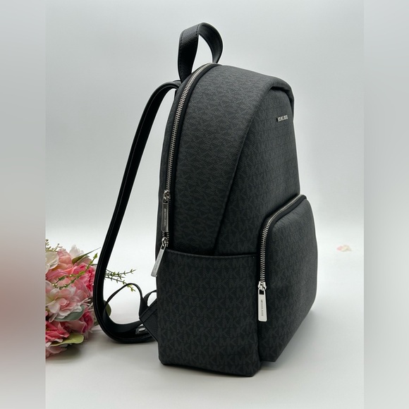 MICHAEL KORS Black Signature Large Backpack - Picture 10 of 14